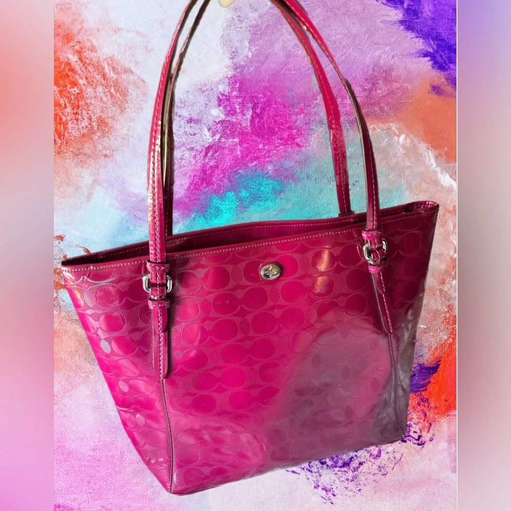 Coach Patent Leather Peyton Tote in Fuchsia